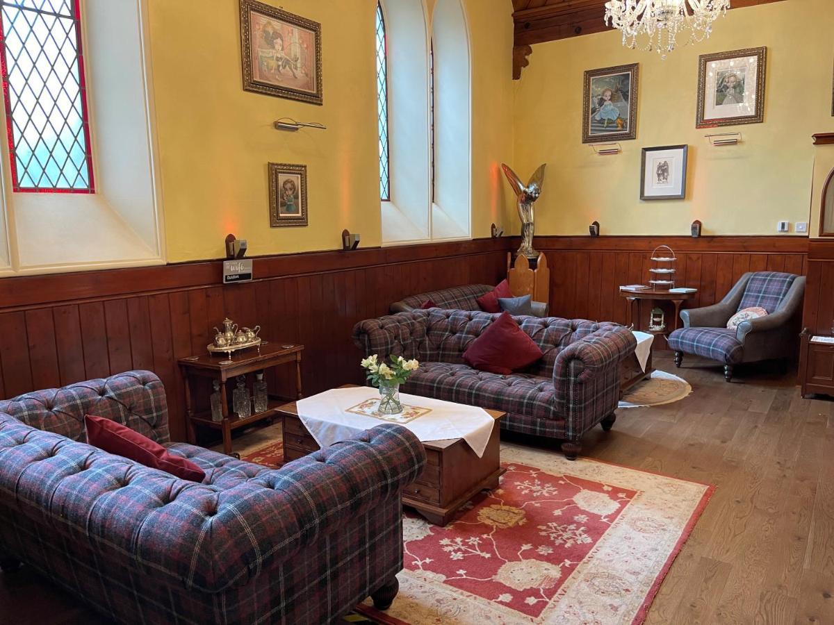 The Auld Kirk Bed & Breakfast Ballater Exterior photo